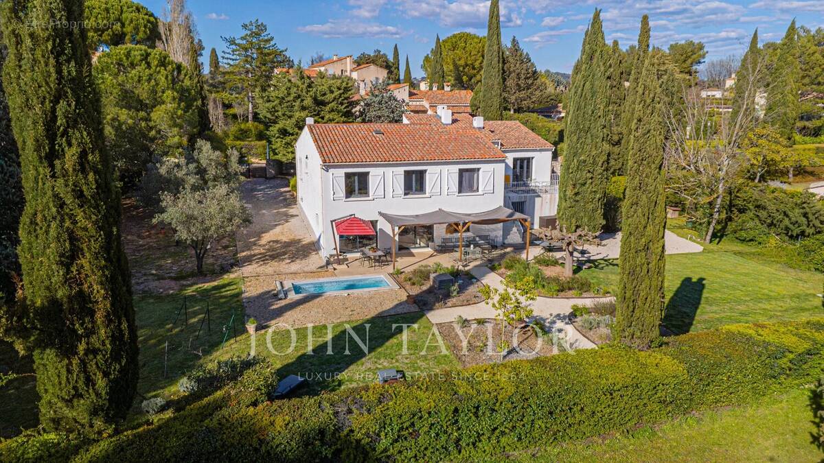 Maison à AIX-EN-PROVENCE