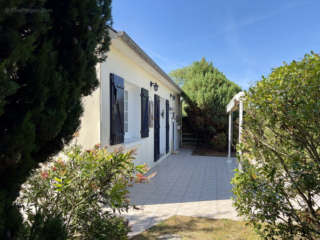 Maison à PENESTIN