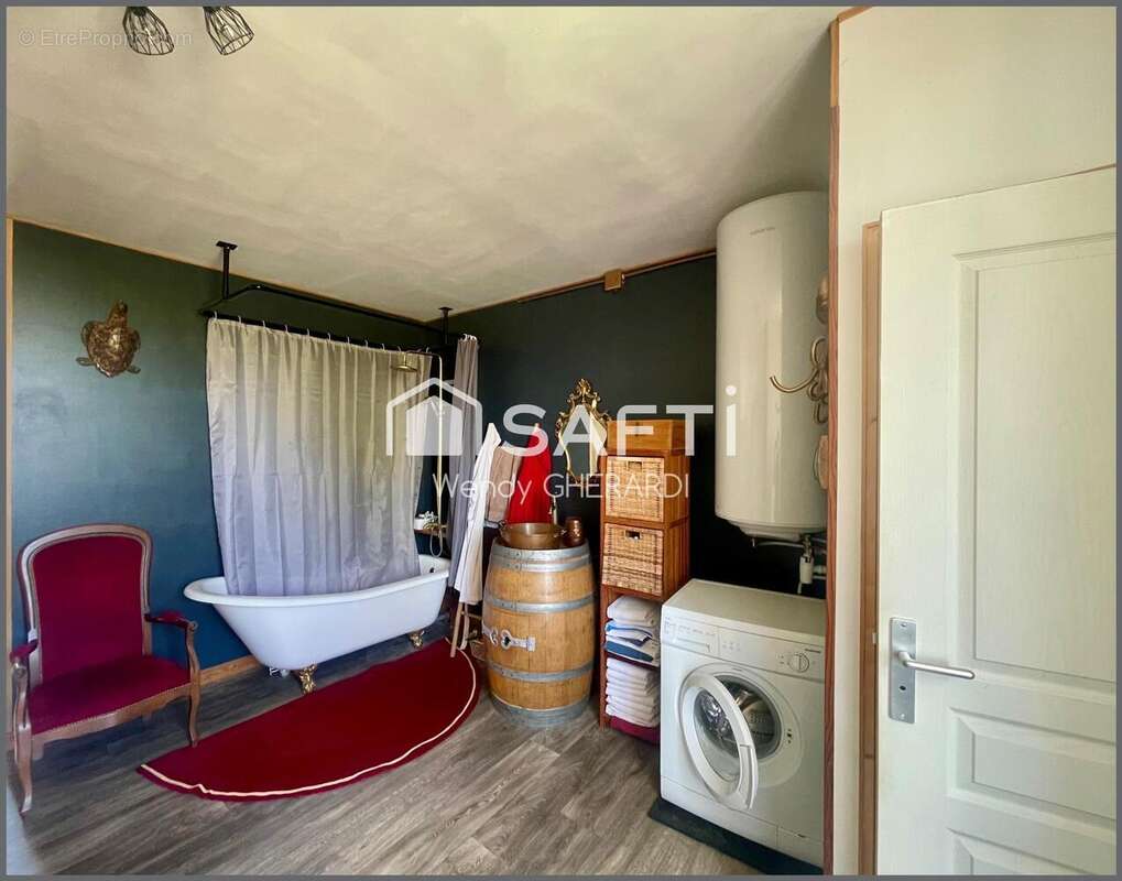 Maison 140 m² à Sossais  - photo 6