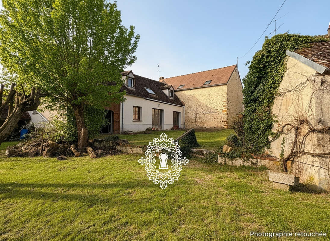 Maison à DONNEMARIE-DONTILLY