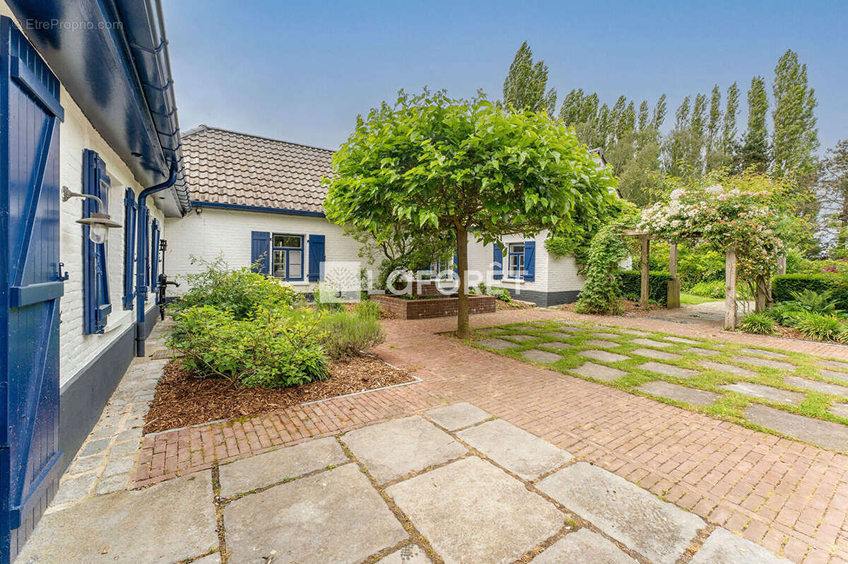 Maison à MONS-EN-PEVELE