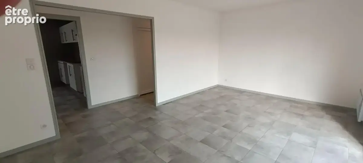 TELOCHÉ ? COUP DE C?UR ! Maison rénovée entièrement de plain-pied de 70 m2 avec extérieur Sud ? 2 chambres sur une parcelle de 5 - photo 9