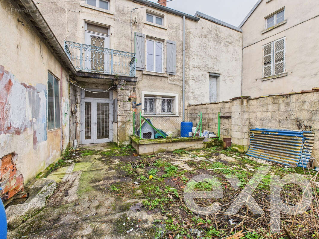 Maison 151 m² à Laignes  - photo 8