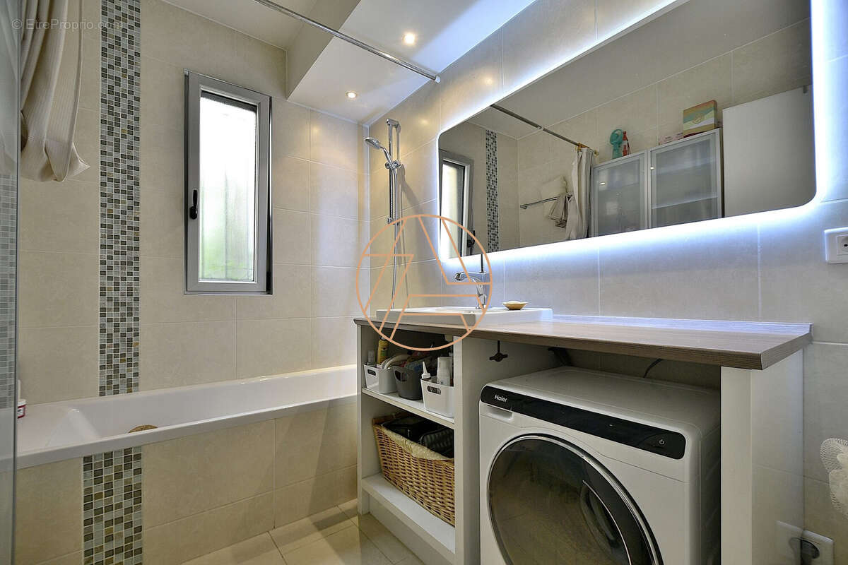 Appartement à SAINT-MAUR-DES-FOSSES