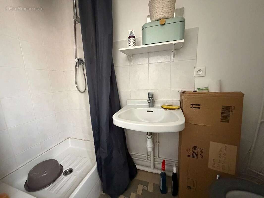 Appartement à PARIS-20E