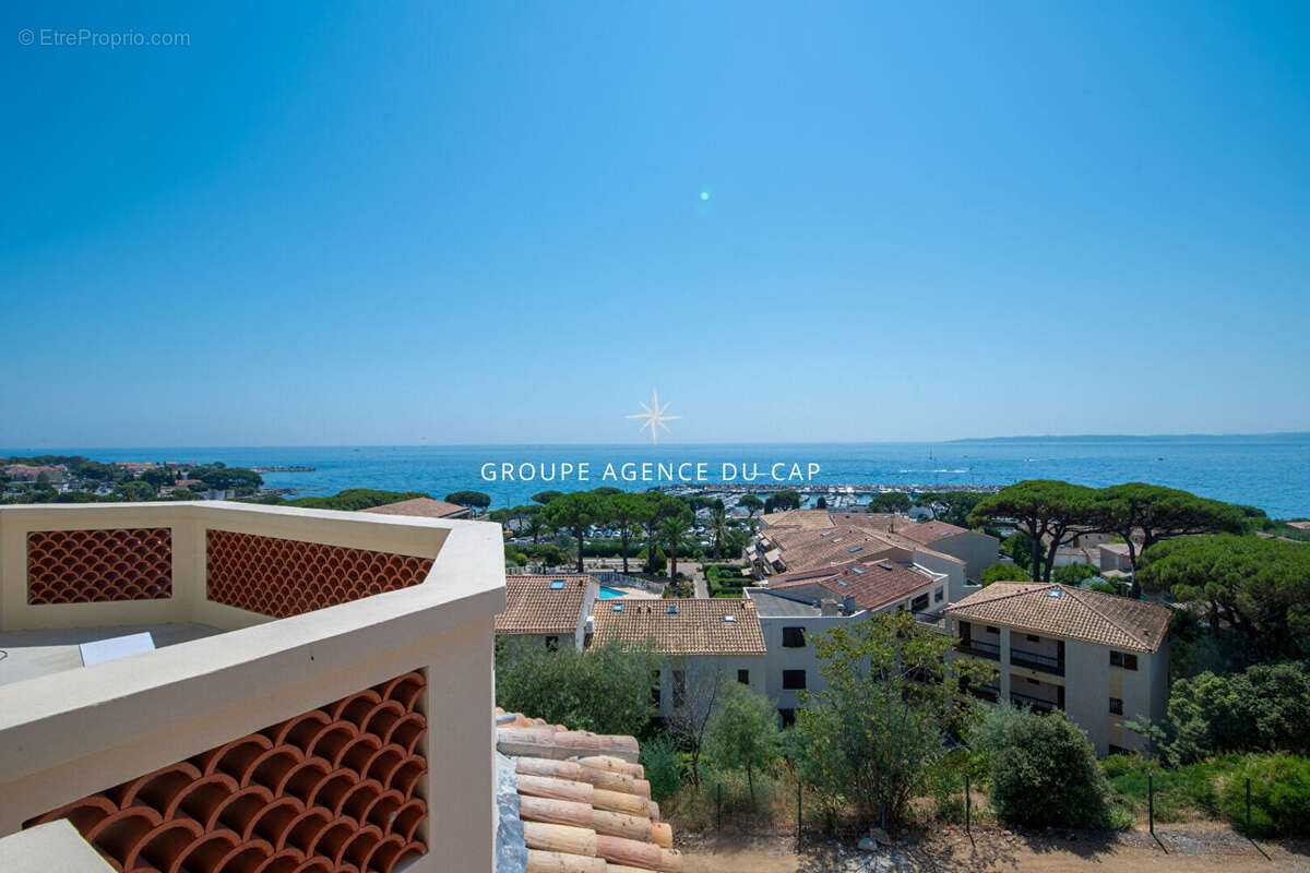 Maison à LES ISSAMBRES