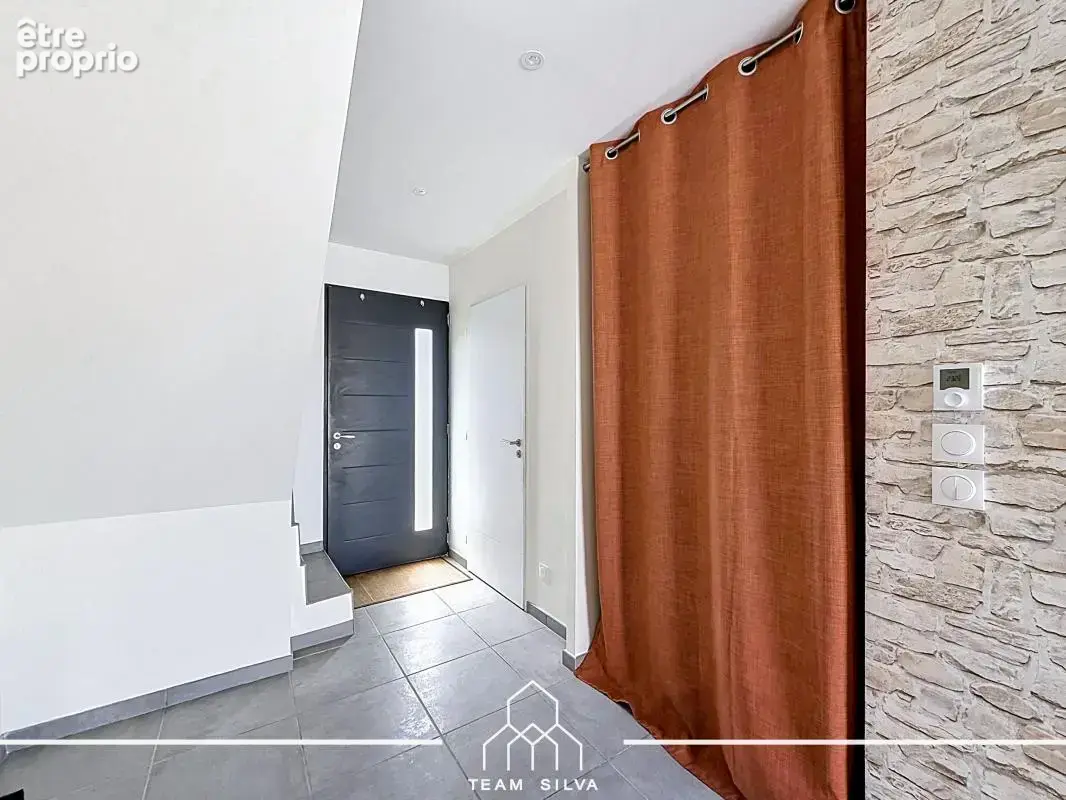 Maison 90 m² à Pont-Eveque  - photo 18