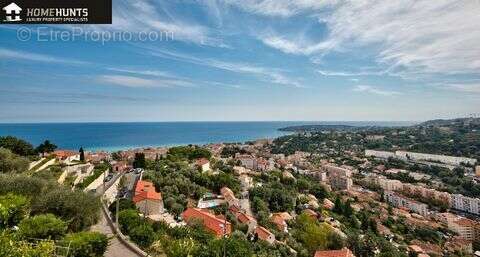 Maison 345 m² à Menton  - photo 2