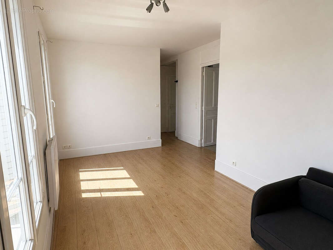 Appartement à NANTERRE