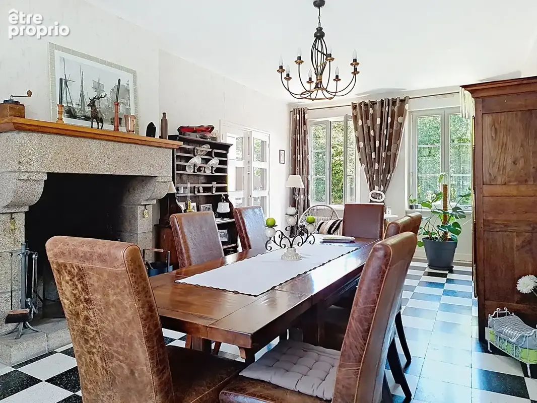 Maison  6 pièces 173 m²  50540 ISIGNY LE BUAT - photo 4