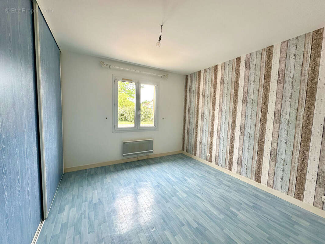 Maison 90 m² à Terce  - photo 6