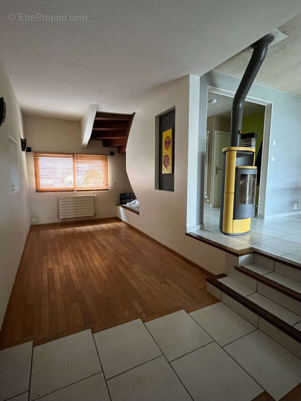 Maison à LE MAY-SUR-EVRE