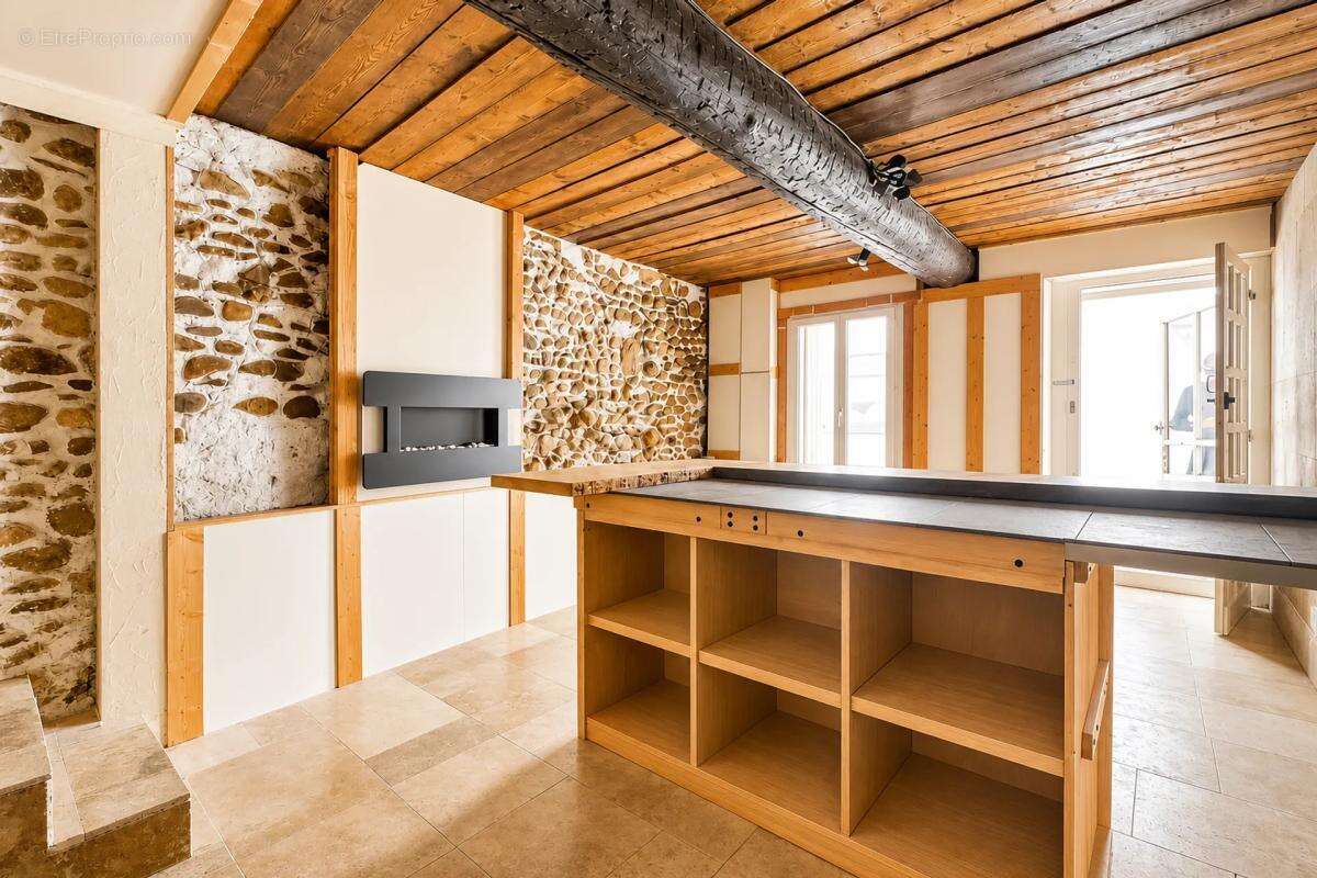 Maison à SAUVIAN