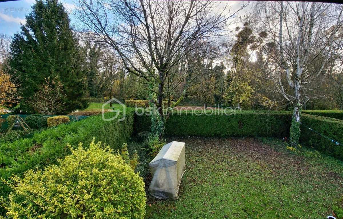 Maison à VAIRES-SUR-MARNE