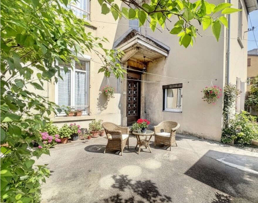 Maison à BOURGOIN-JALLIEU