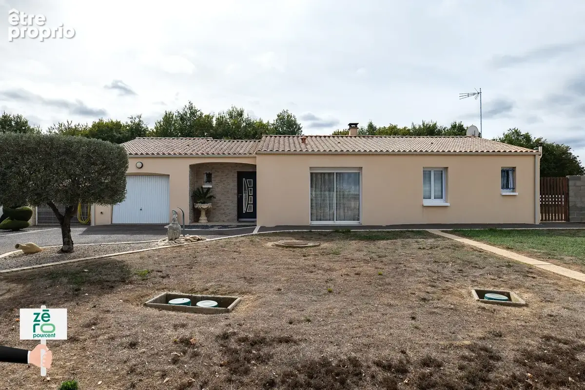 Maison familiale avec piscine sur près de 2 000 m2 à La Bretonnière-la-Claye - photo 27