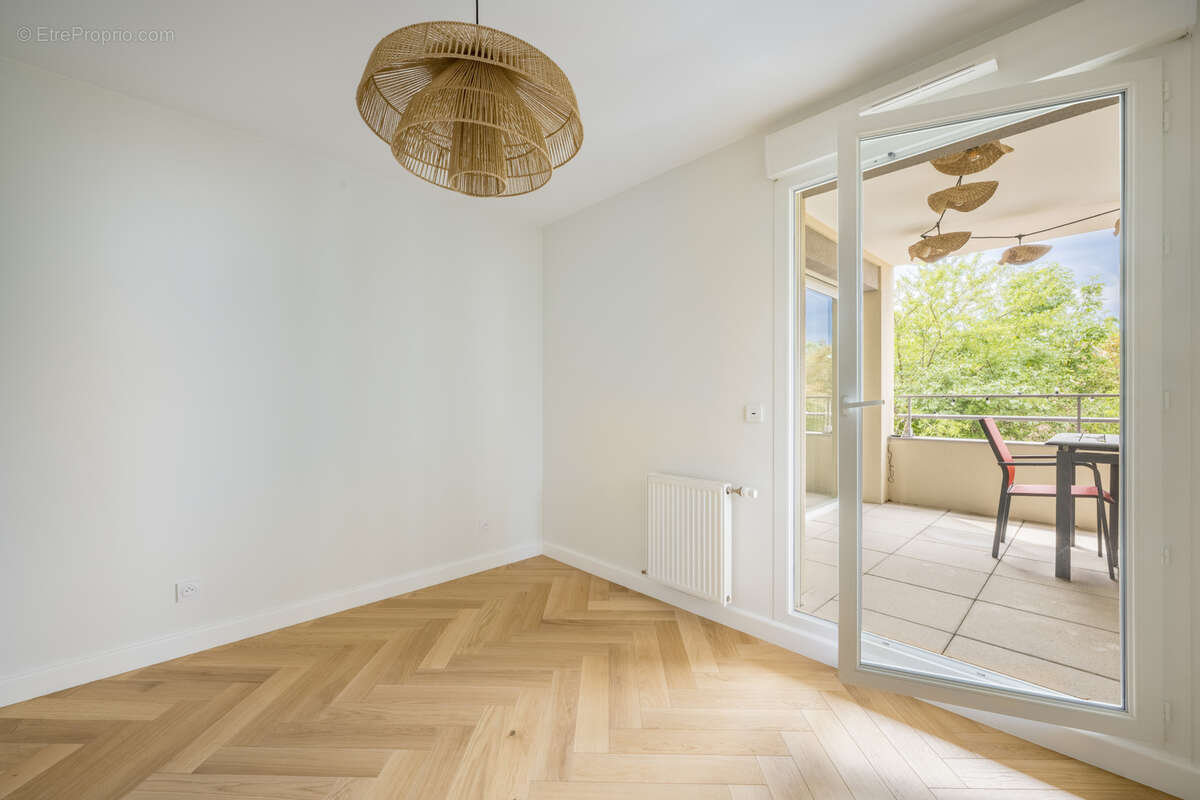 Un appartement contemporain pensé dans les moindres détails - photo 11