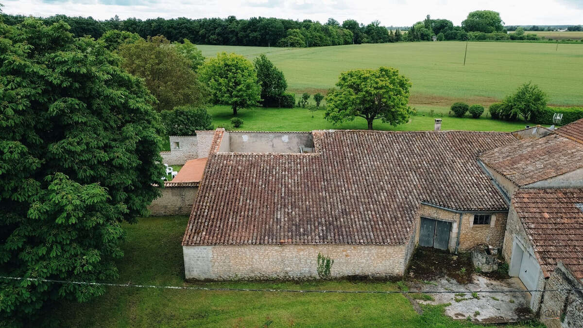 Maison à SABLONCEAUX