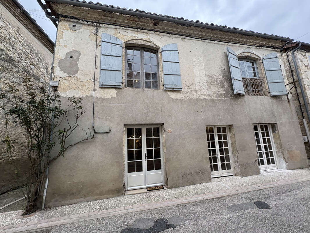 Maison à LA ROMIEU
