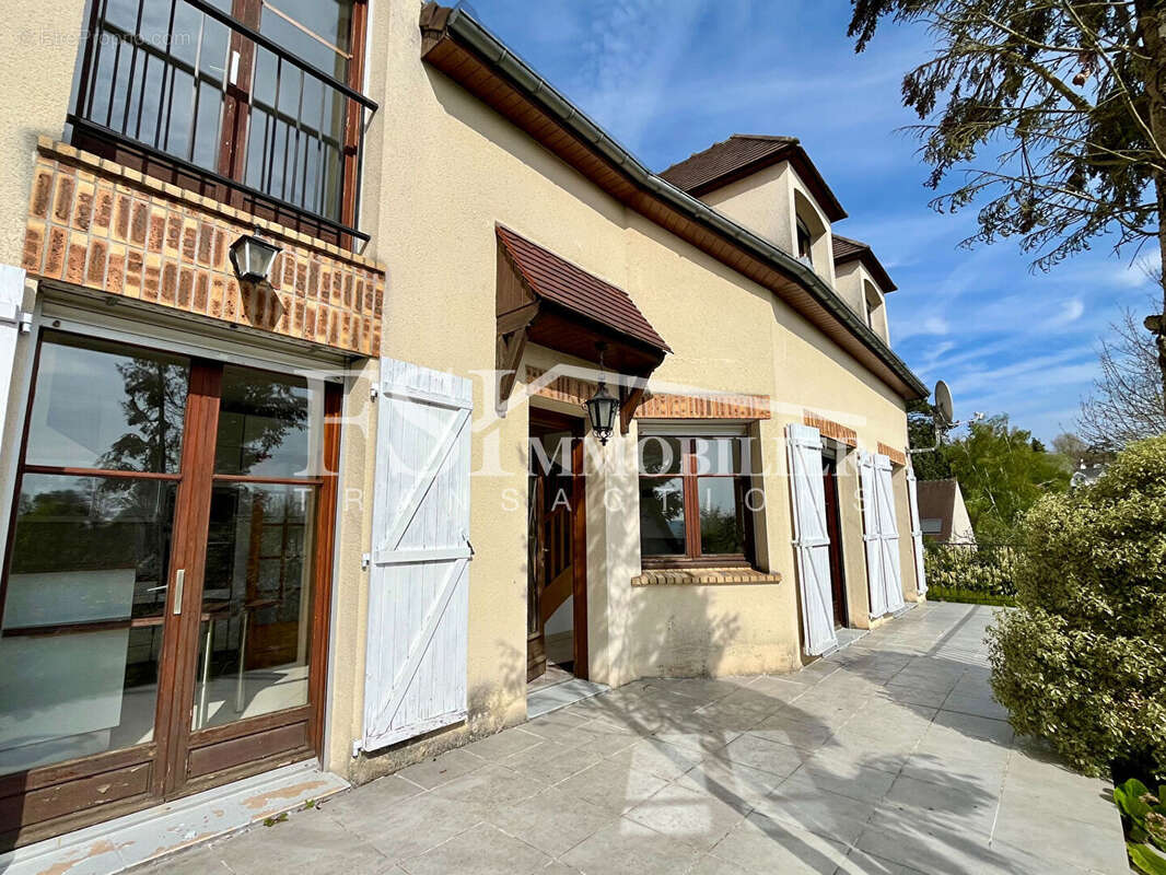 Maison à SAINT-LEU-LA-FORET