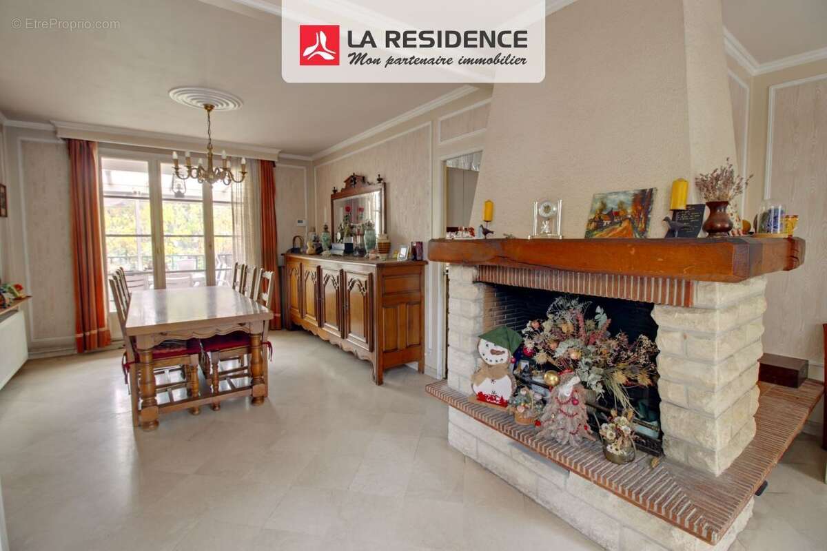 Maison à CONFLANS-SAINTE-HONORINE