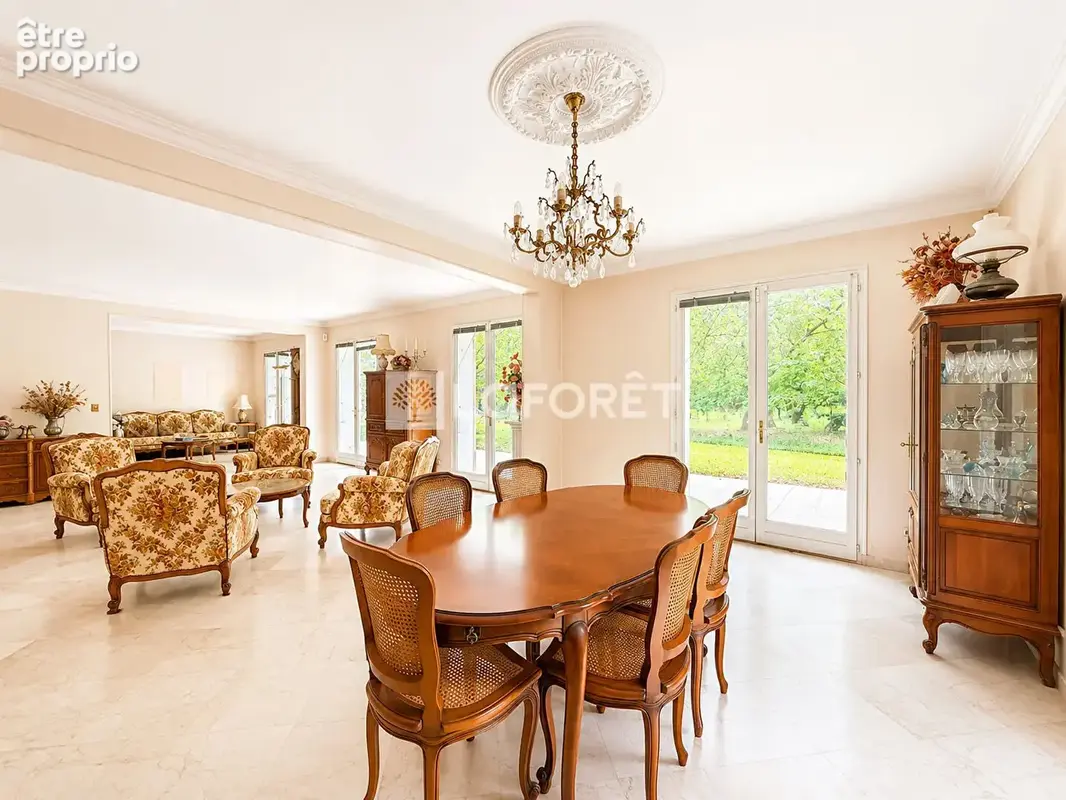 Photo Maison à Lamorlaye au prix de 660 000€