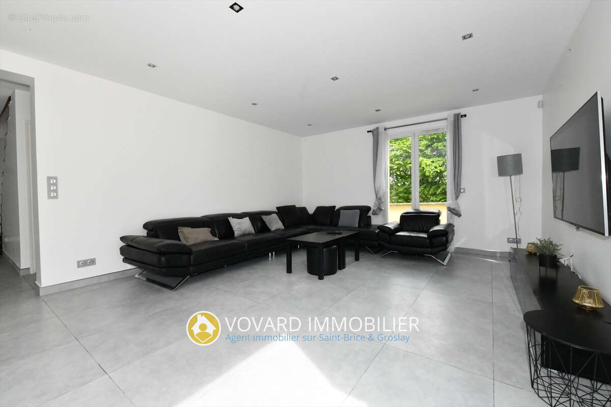 Maison à SAINT-BRICE-SOUS-FORET