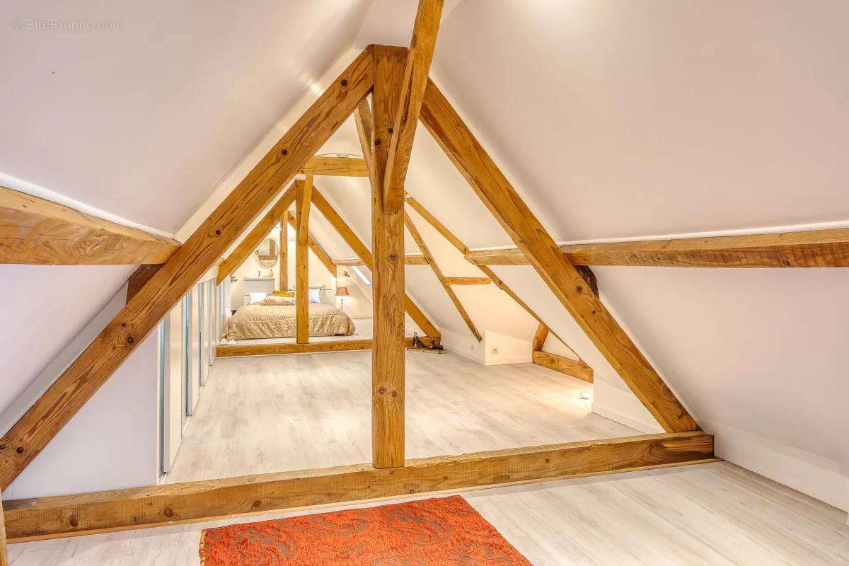 Maison à MANNEVILLE-SUR-RISLE