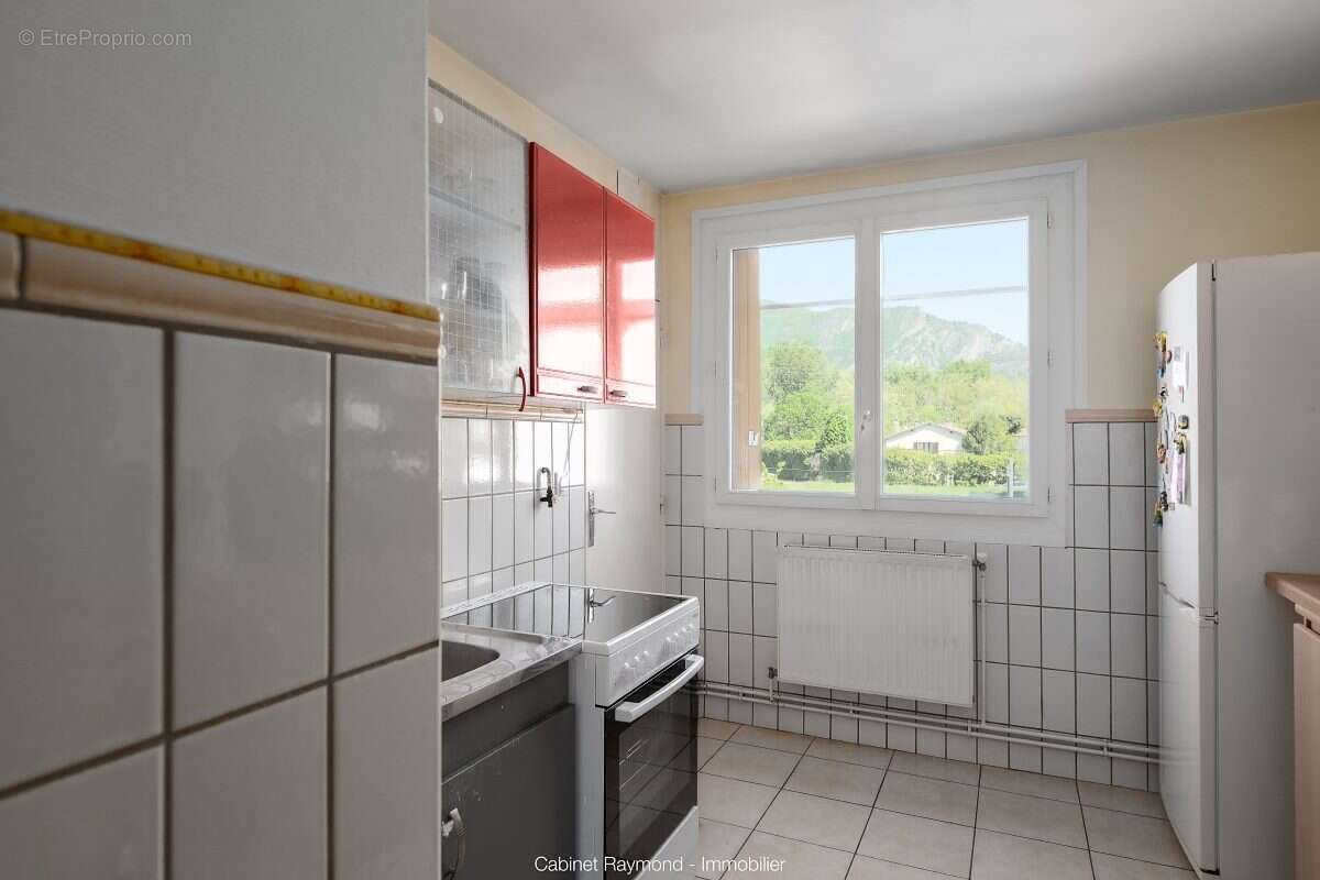 Appartement à FONTAINE