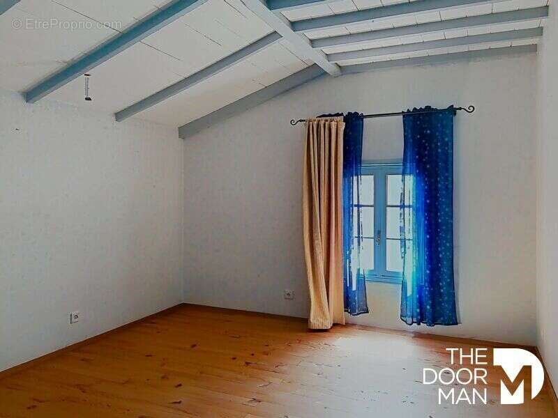Maison à LONGAGES