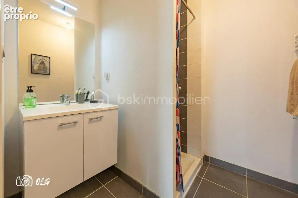 Bel Appartement Port Marianne - photo 15