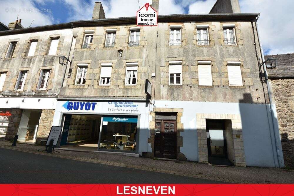 Commerce à LESNEVEN