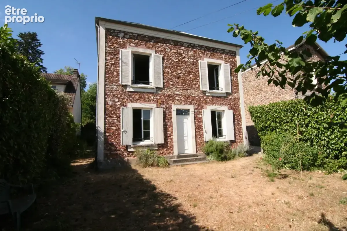 Maison ancienne, emplacement idéal - photo 2