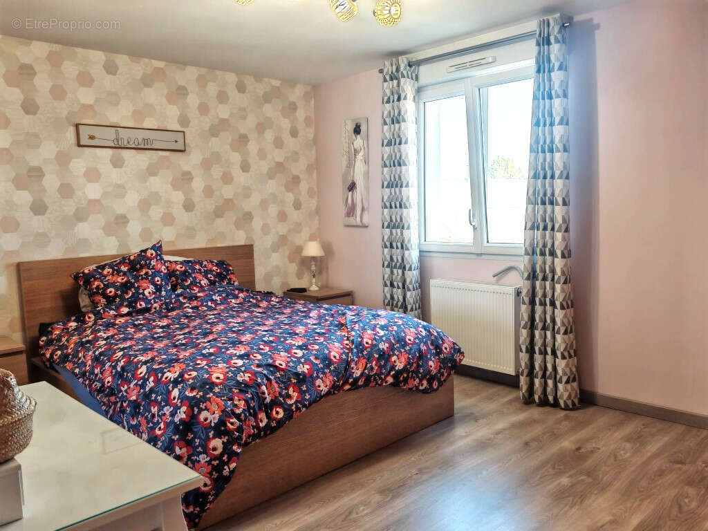 Maison à GARCELLES-SECQUEVILLE