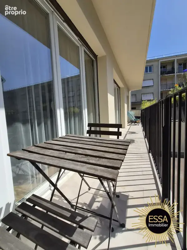 Appartement 4 pièces 85 m² à vendre à Viroflay (78220) - photo 2