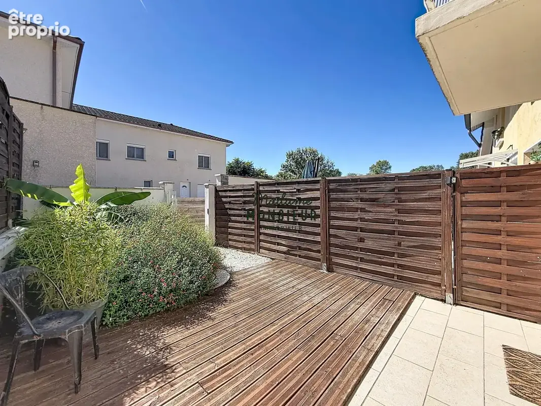 Charmante maison duplex rénovée avec jardinet et terrasse plein sud   montbernier - photo 2