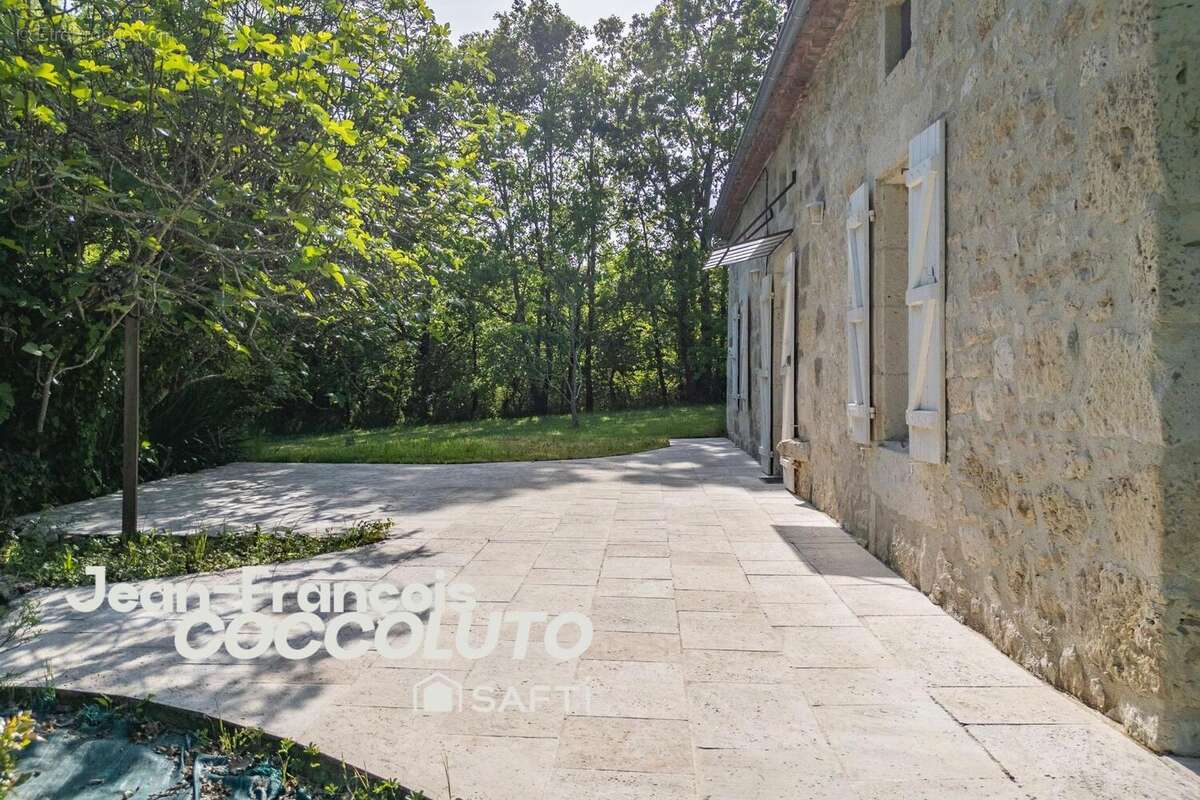 Maison 166 m² à Lacepede  - photo 6