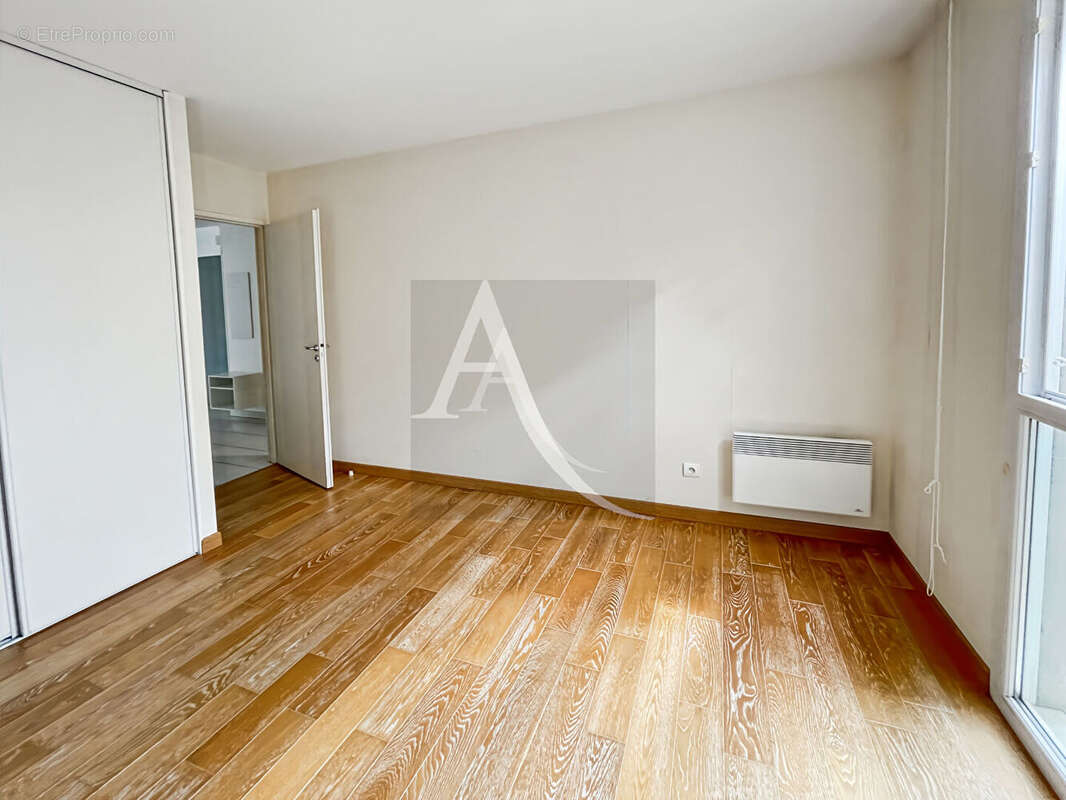 Appartement avec terrasse et ascenseur - Villeneuve-sur-Lot - 3 pièces - 80 m2 - photo 10