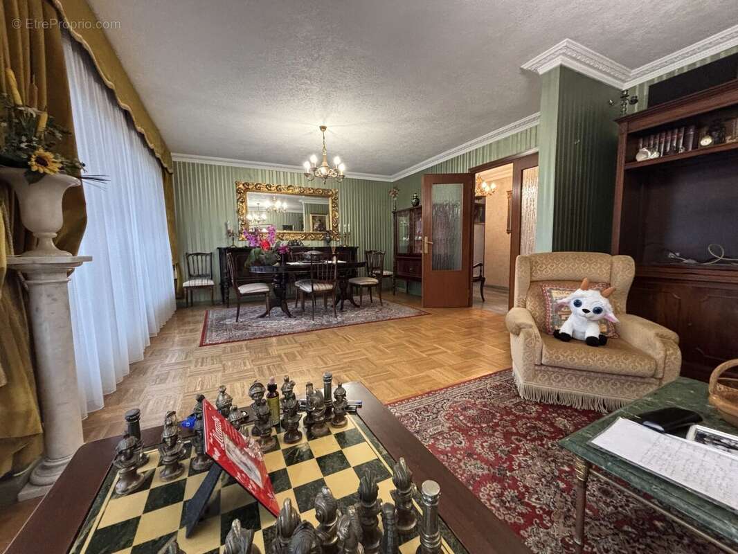 Appartement à ECHIROLLES