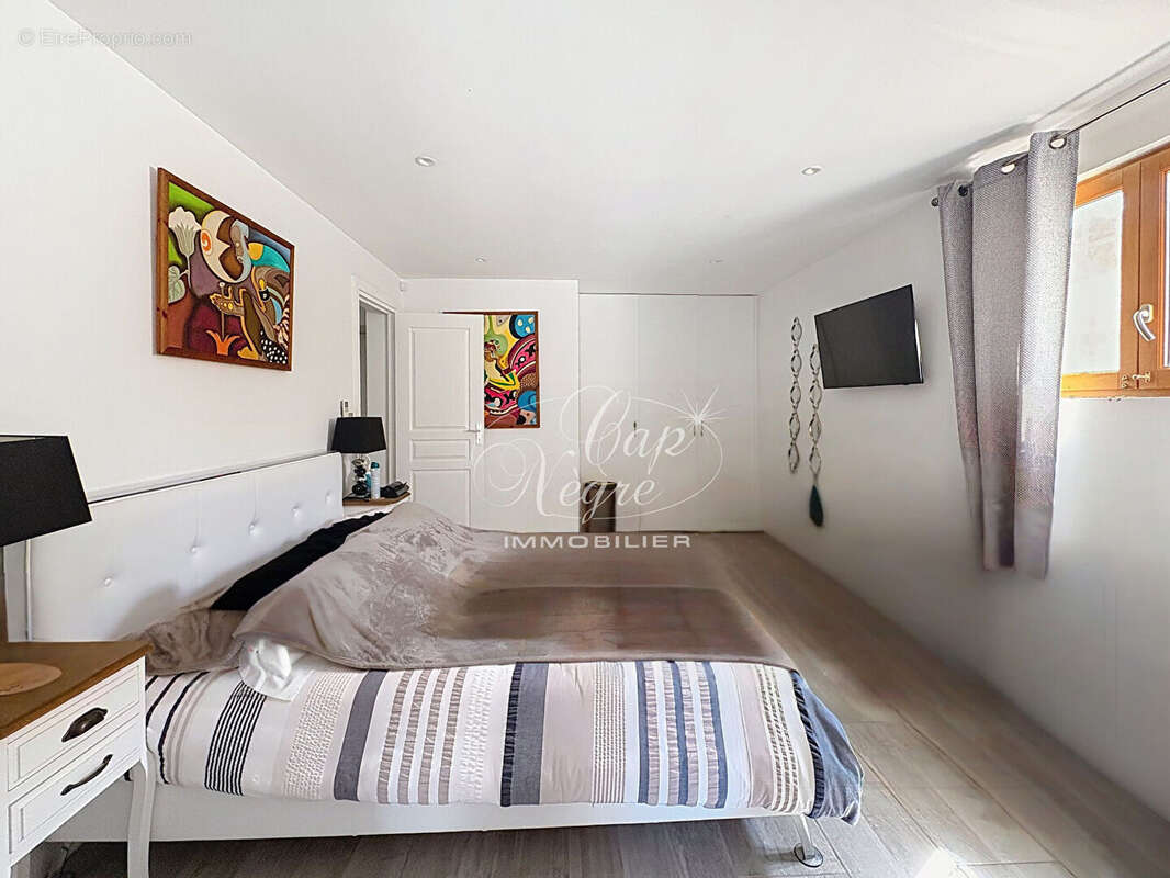 Maison à LA CROIX-VALMER