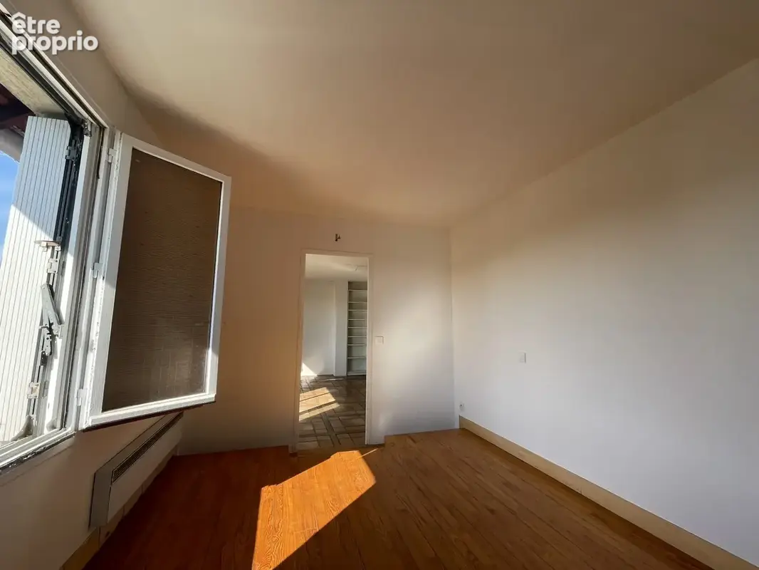 Appartement 4 pièces 123 m² à vendre à Drancy (93700) - photo 8