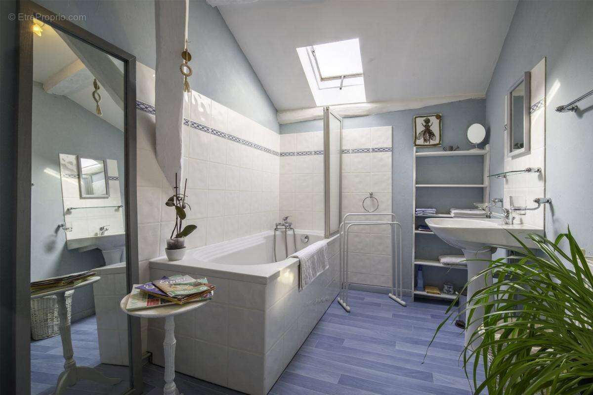 Maison à LAMONTJOIE