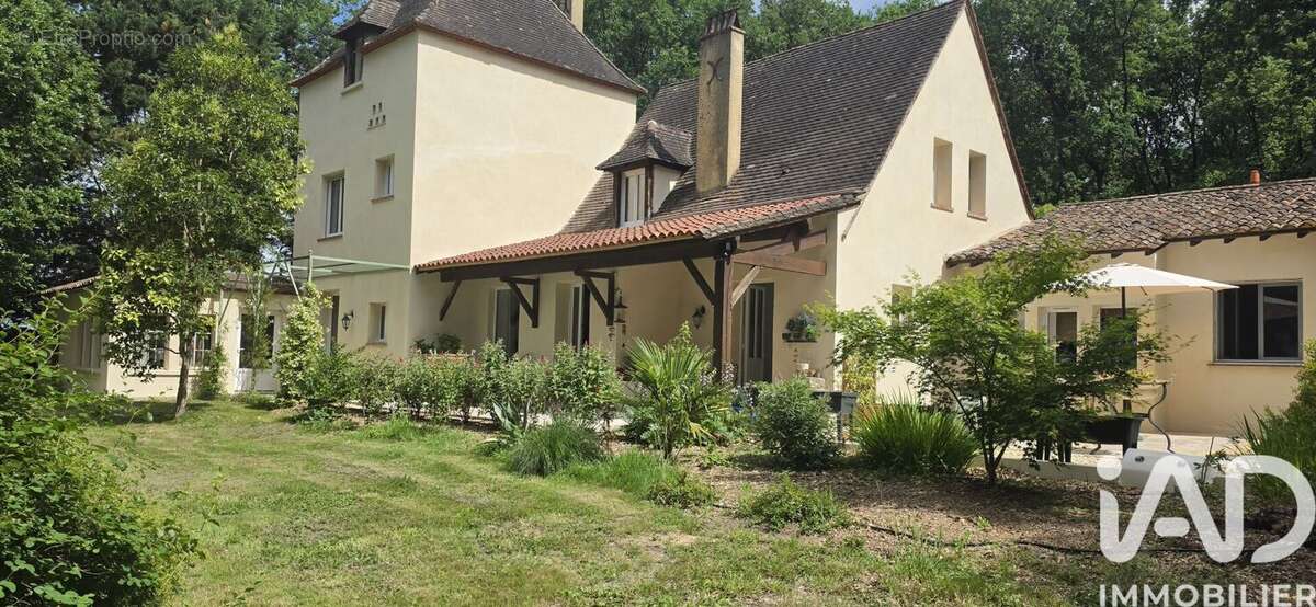 Maison 239 m² à Pomport  - photo 3
