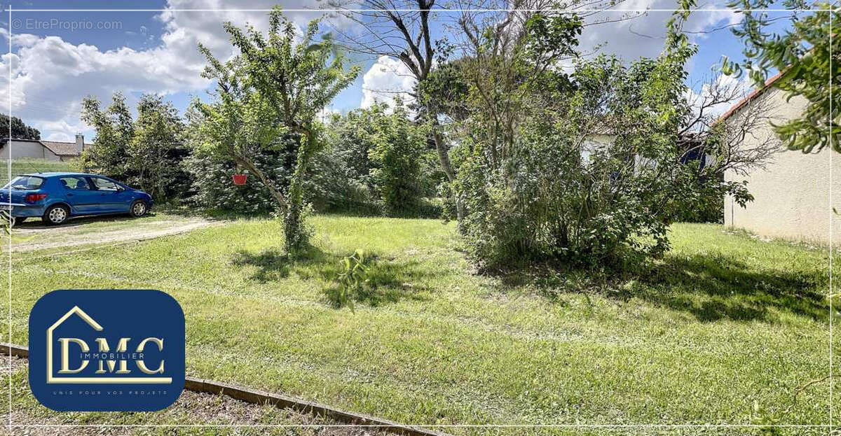 Terrain à LABARTHE-SUR-LEZE