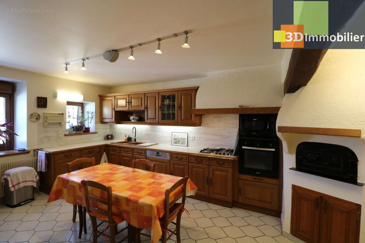 Photo 7 - Maison à LONS-LE-SAUNIER