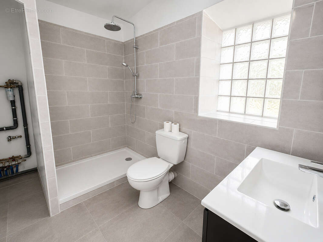 Carcassonne centre-ville - appartement loué - 41 m2 - photo 4