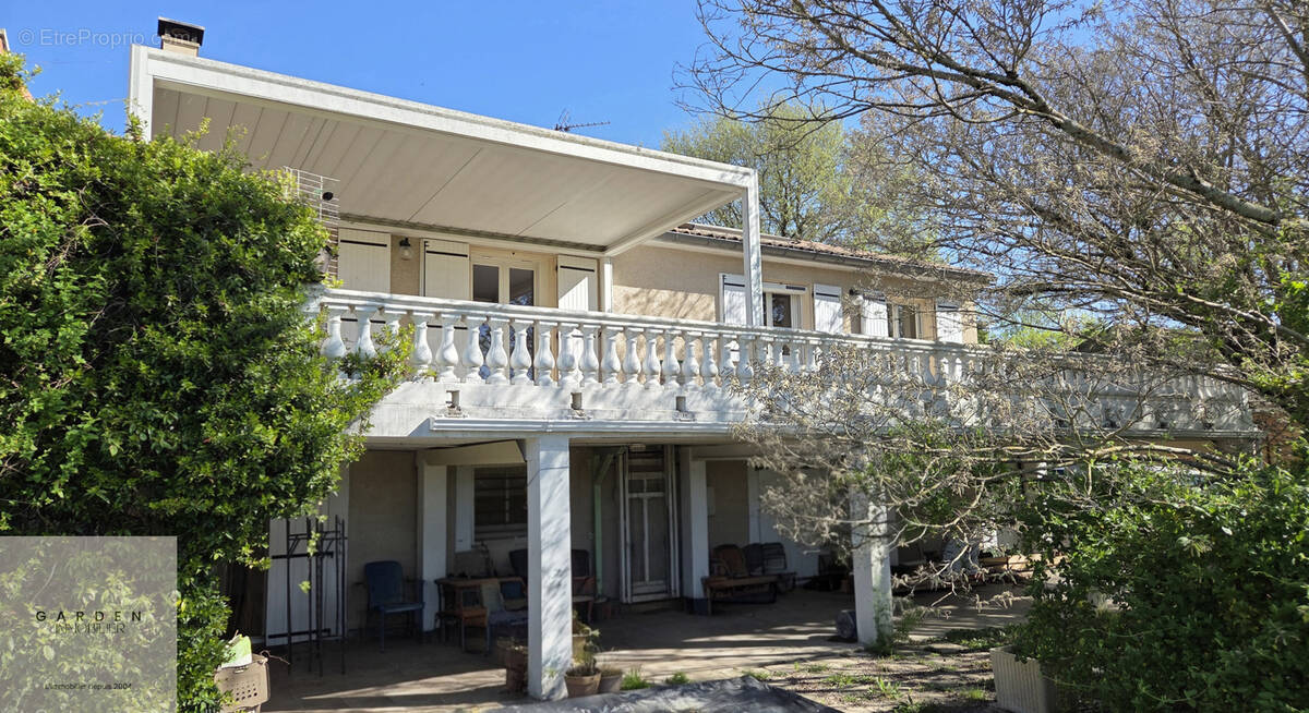 Maison à NAVES