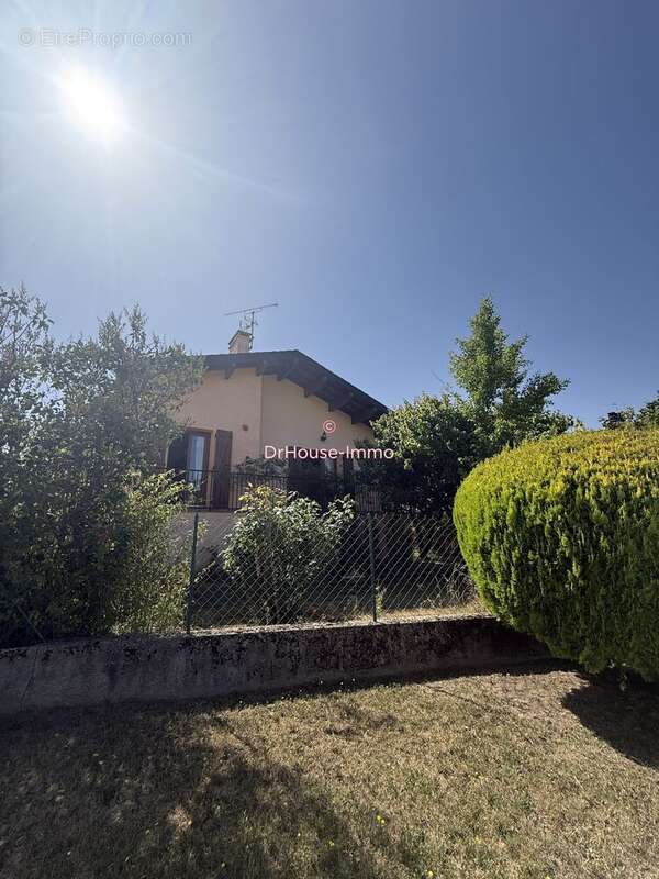 Maison 135 m² à Osseja  - photo 2
