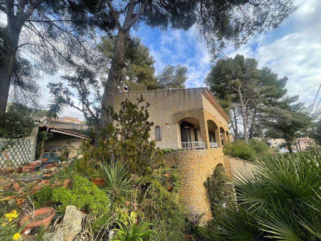 Maison à LA SEYNE-SUR-MER