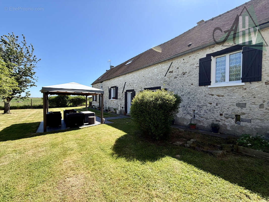 Maison à AUGERS-EN-BRIE